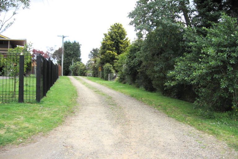 Photo of property in 39 Wharetoroa Drive, Rotoiti Forest, Rotorua, 3074