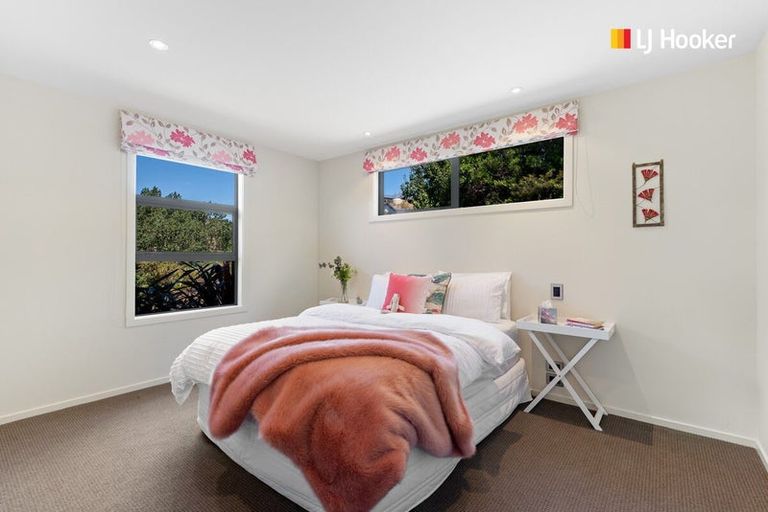 Photo of property in 21a Castle Street, Waihola, Milton, 9073