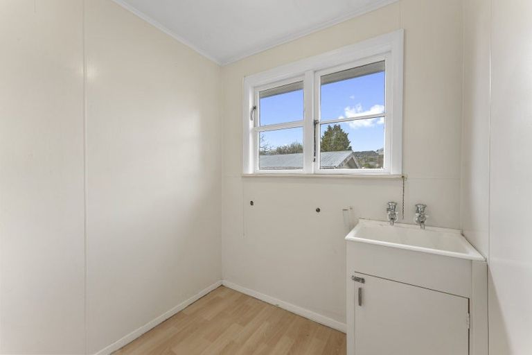 Photo of property in 20 Oxford Crescent, Ebdentown, Upper Hutt, 5018