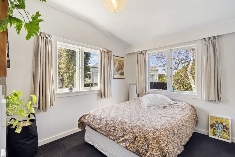 Photo of property in 12 Sefton Avenue, Grey Lynn, Auckland, 1021