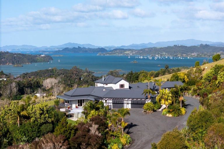 Photo of property in 98 Magnolia Tree Way, Kerikeri, 0294