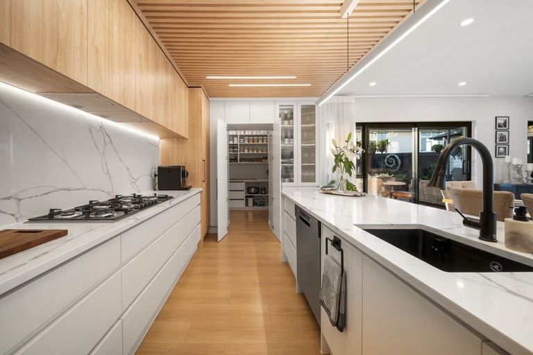 Photo of property in 20 Arthur Street, Riverhead, 0820