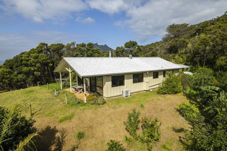 Photo of property in 310 Robinson Road, Whangarei Heads, Whangarei, 0174