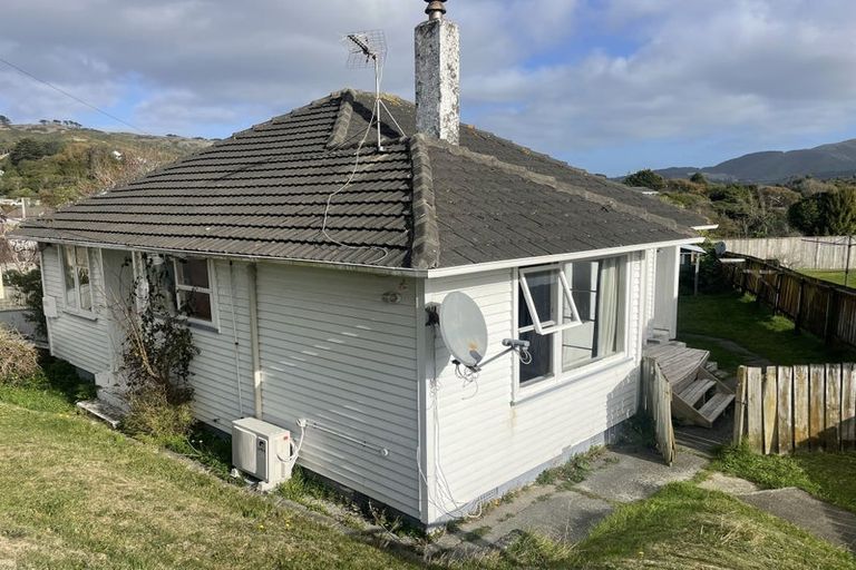 Photo of property in 20 Stevens Crescent, Ranui, Porirua, 5024