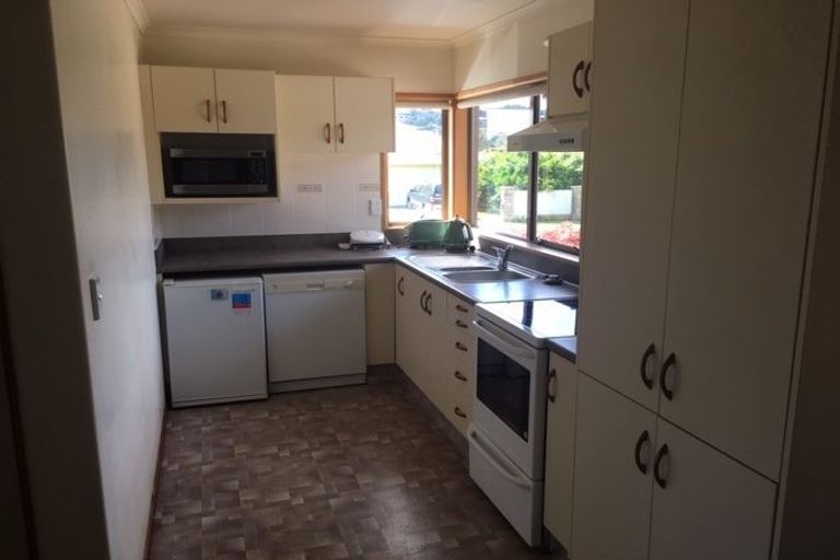 Photo of property in 2 Braeburn Place, Bethlehem, Tauranga, 3110