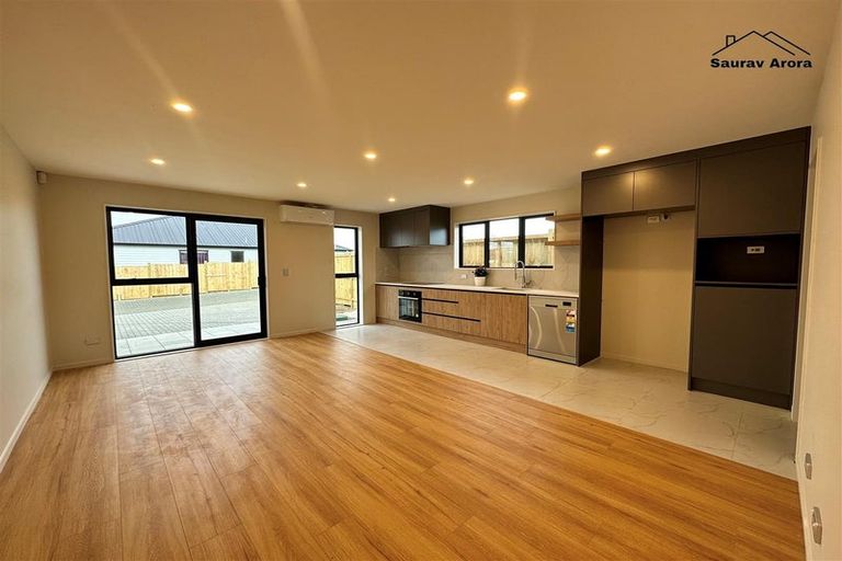 Photo of property in 14 Rorotu Avenue, Karaka, Papakura, 2113