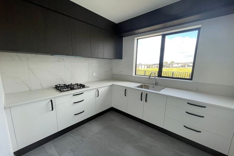 Photo of property in 6 Kate Duncan Drive, Swanson, 0614