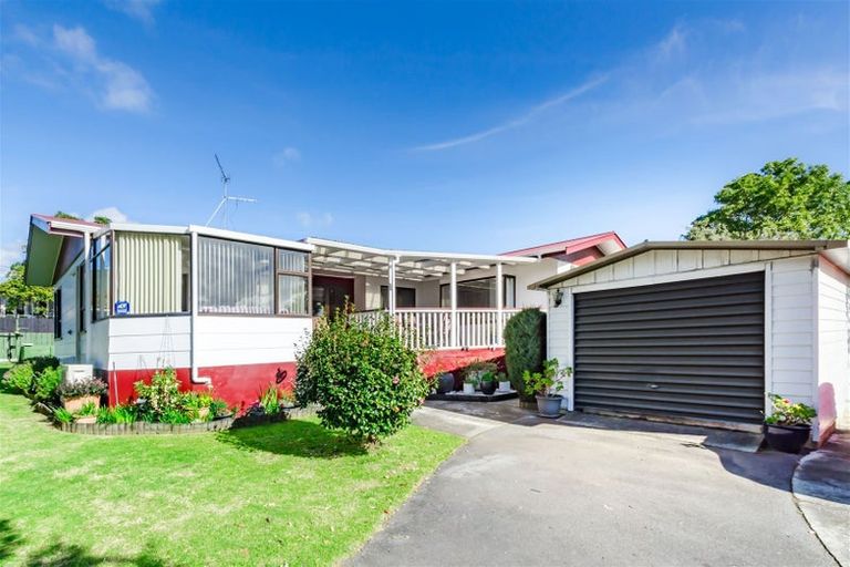 Photo of property in 62 Ruapehu Street, Paraparaumu, 5032