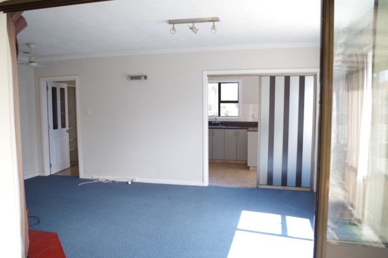 Photo of property in 10 Reginald Street, Burwood, Christchurch, 8083