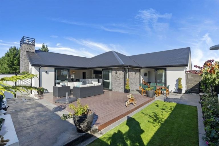 Photo of property in 12 Kohunga Crescent, Bottle Lake, Christchurch, 8083