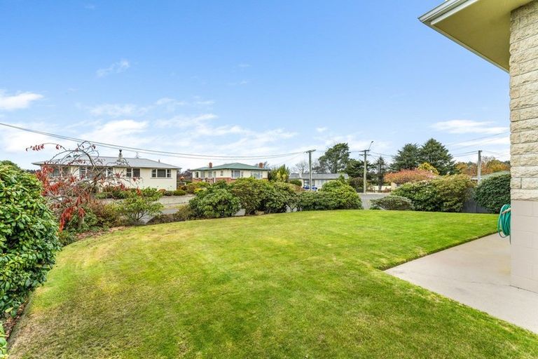 Photo of property in 19 Arthur Street, Holmes Hill, Oamaru, 9401