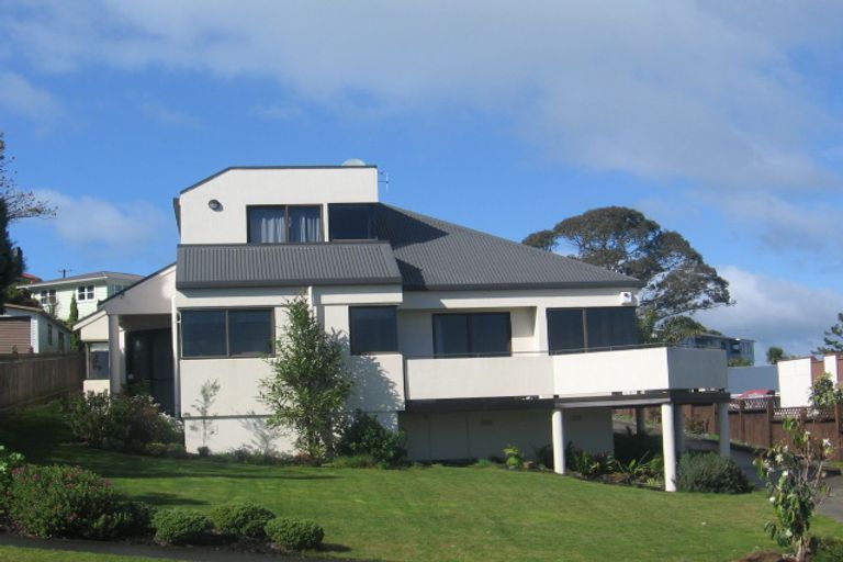 Photo of property in 25 Raumati Crescent, Onerahi, Whangarei, 0110