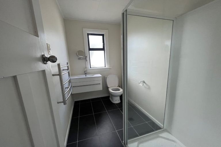 Photo of property in 30 Argentine Avenue, Miramar, Wellington, 6022