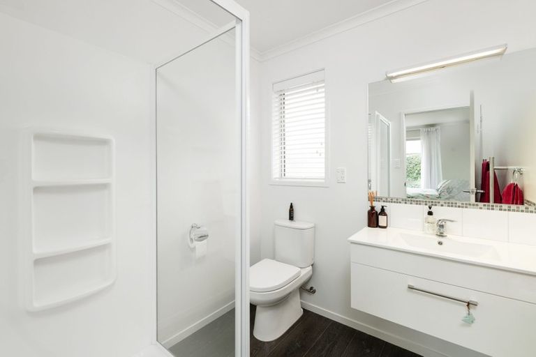 Photo of property in 33 Teal Place, Pyes Pa, Tauranga, 3112