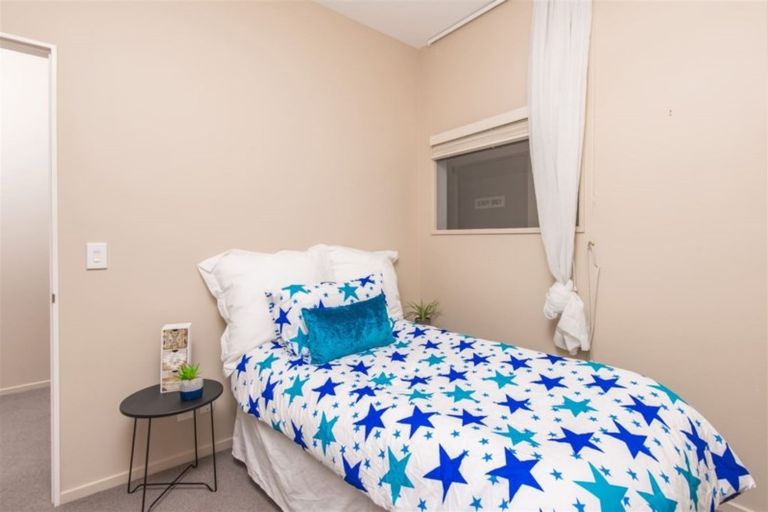 Photo of property in Stadium Garden Flats, 506/107 Thorndon Quay, Pipitea, Wellington, 6011