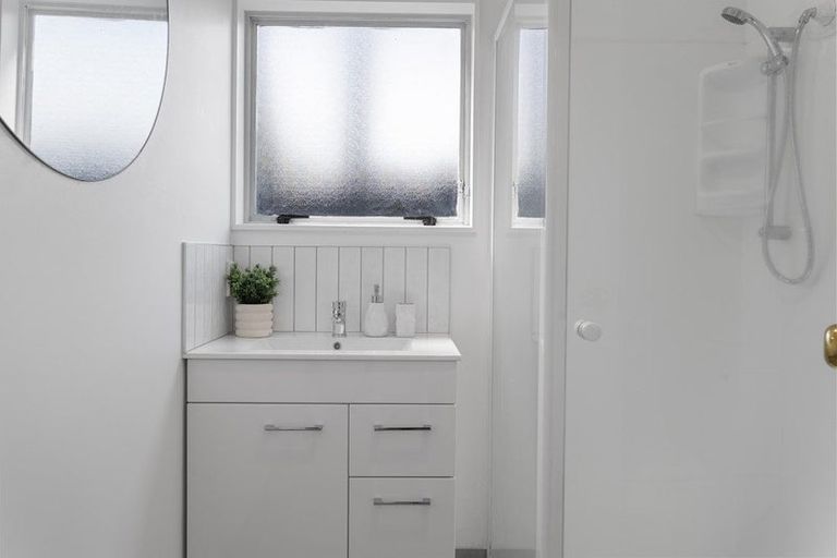 Photo of property in 268 Burwood Road, Burwood, Christchurch, 8083