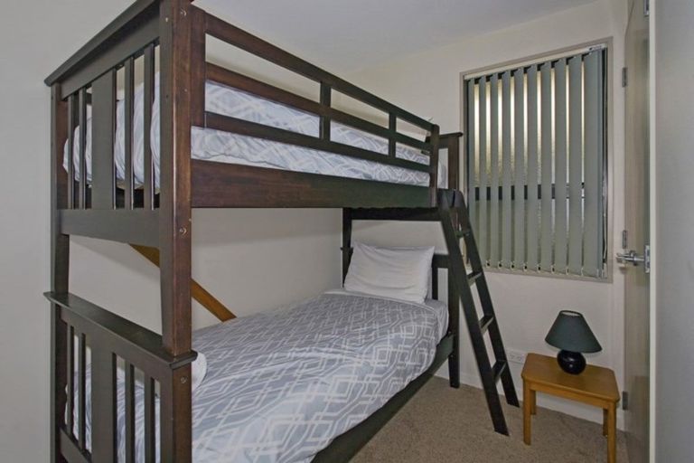 Photo of property in Waterfront Apartments, 2/309 Wakefield Quay, Stepneyville, Nelson, 7010