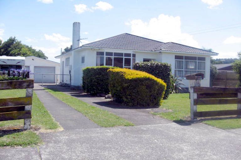 Photo of property in 21 Roberts Avenue, Aramoho, Whanganui, 4500