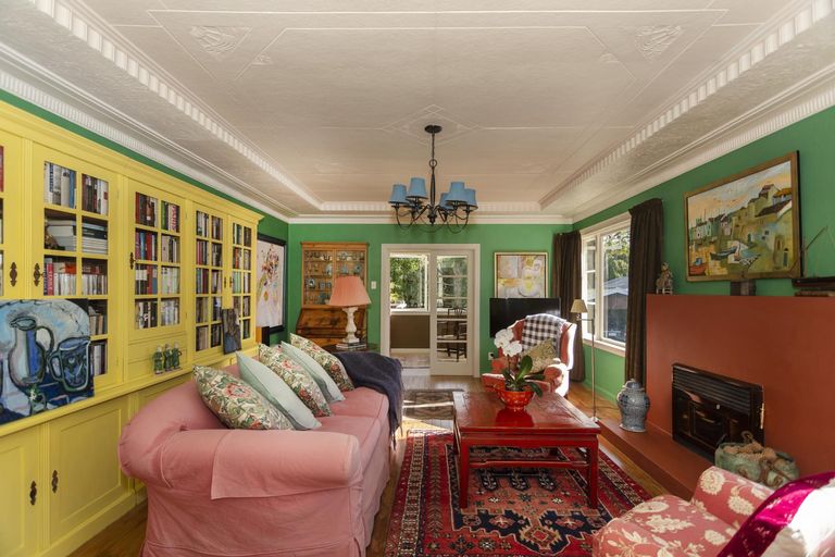 Photo of property in 6 Awamoa Road, Holmes Hill, Oamaru, 9401