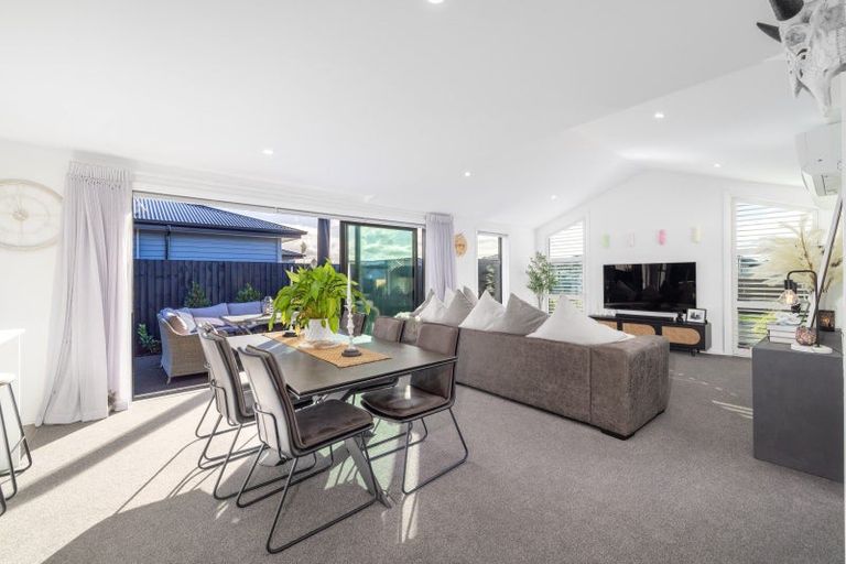 Photo of property in 8 Mackinnon Street, Marshland, 8083