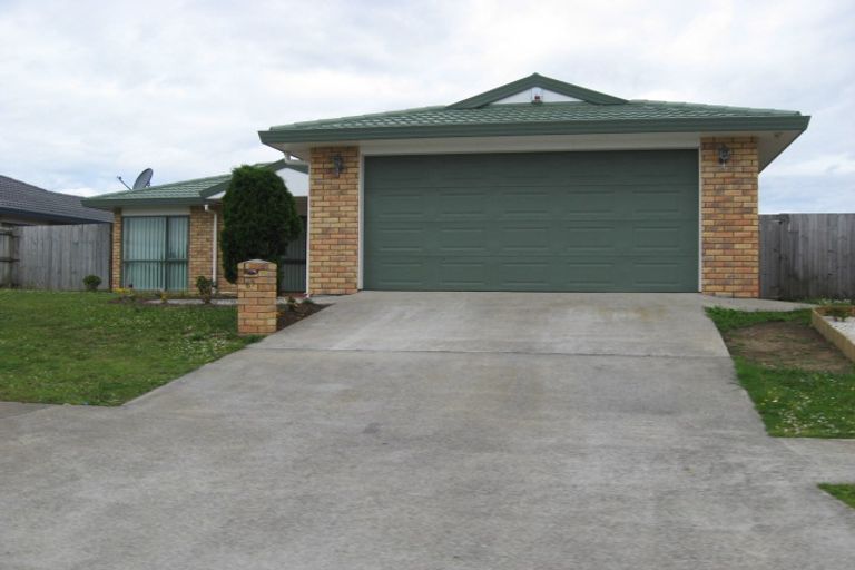 Photo of property in 57 Crossandra Drive, Mangere, Auckland, 2022