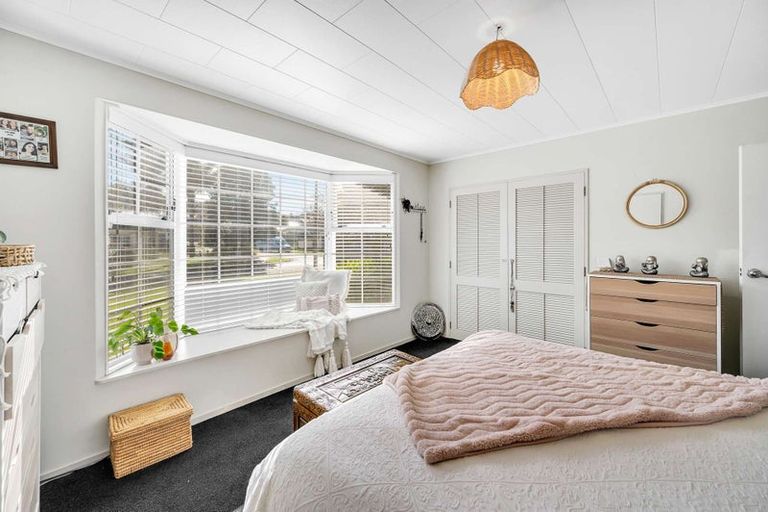 Photo of property in 1 D'arcy Place, Taradale, Napier, 4112