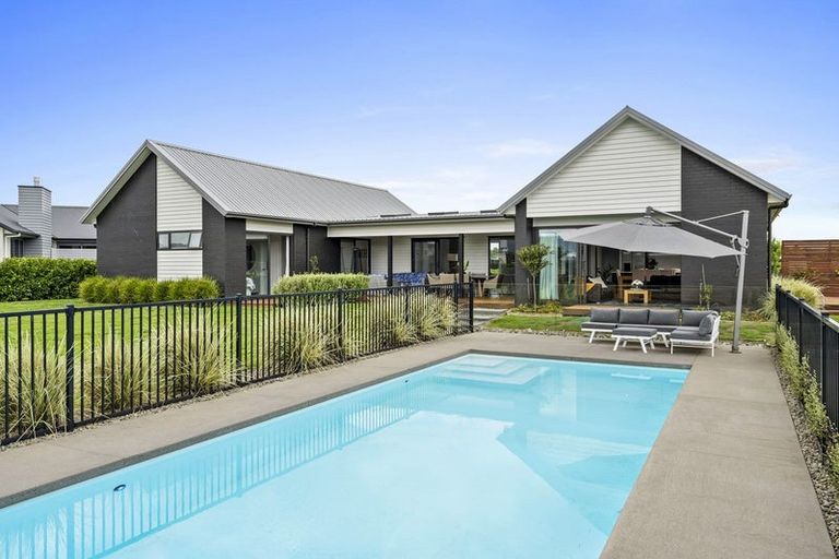 Photo of property in 20 Mike Smith Drive, Cambridge, 3434