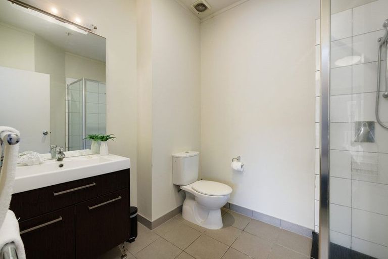 Photo of property in Atlas Apartments, 28/49 Maunganui Road, Mount Maunganui, 3116