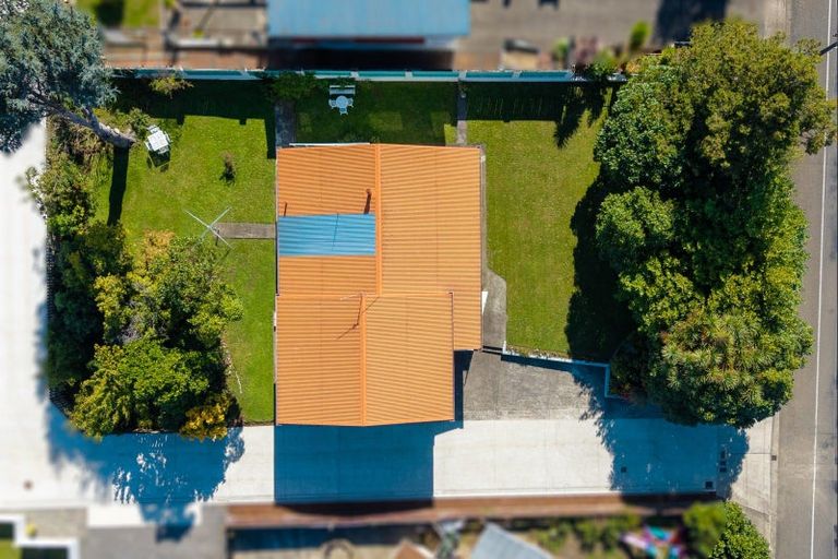 Photo of property in 25 Guy Street, Dannevirke, 4930