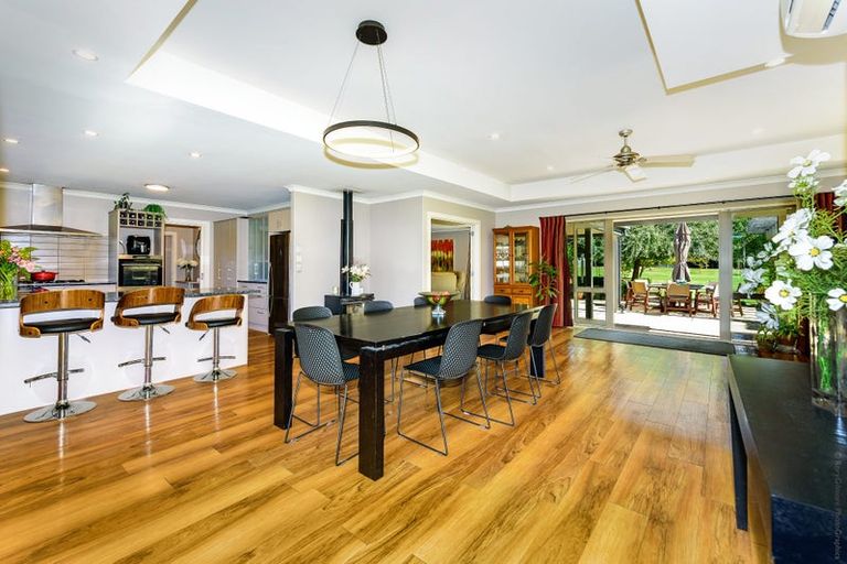 Photo of property in 827 Sandy Knolls Road, West Melton, Christchurch, 7675