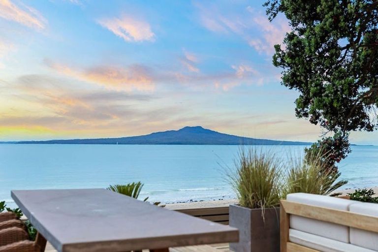Photo of property in 28 Blomfield Spa, Takapuna, Auckland, 0622