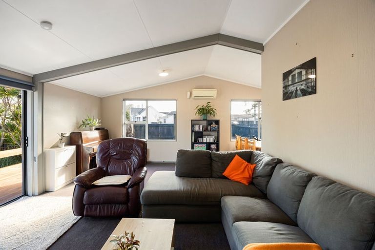 Photo of property in 14 Endeavour Avenue, Flagstaff, Hamilton, 3210