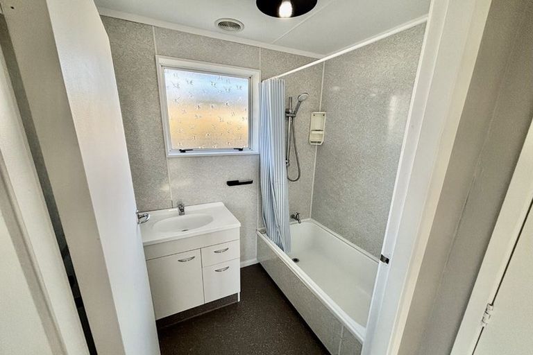 Photo of property in 83 Kelly Street, Inglewood, 4330