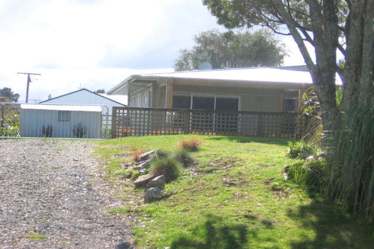 Photo of property in 115 Weka Street, Whangamata, 3620