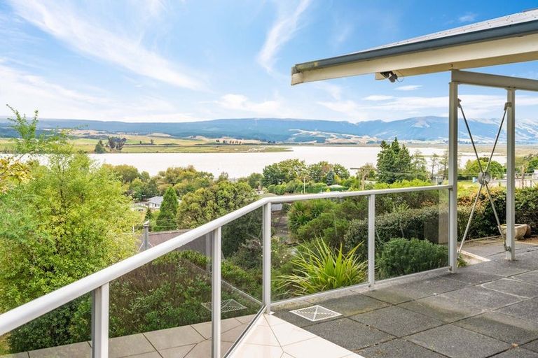 Photo of property in 28 Nore Street, Waihola, Milton, 9073