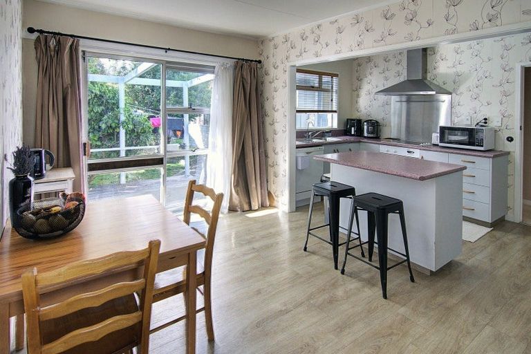 Photo of property in 43 South Belt, Solway, Masterton, 5810