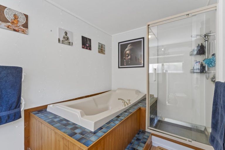 Photo of property in 134 Winara Avenue, Waikanae, 5036