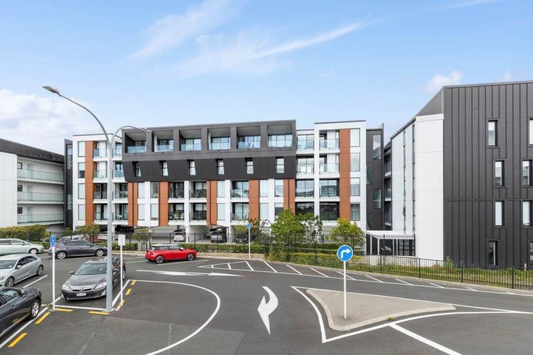 Photo of property in 414/19 Rawene Road, Birkenhead, Auckland, 0626