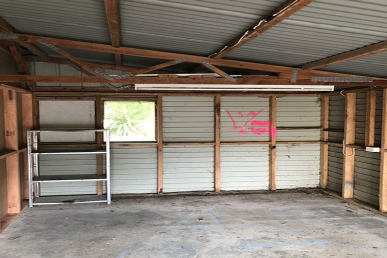 Photo of property in 3 Eagleson Street, Northcross, Auckland, 0632