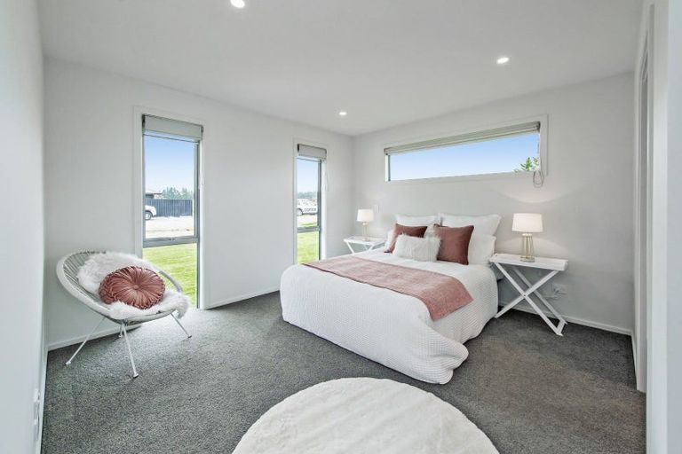 Photo of property in 16 Hobbs Street, Hororata, 7572