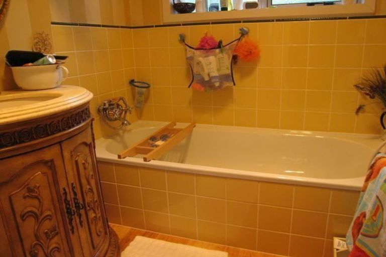 Photo of property in 231 Springfield Road, St Albans, Christchurch, 8014