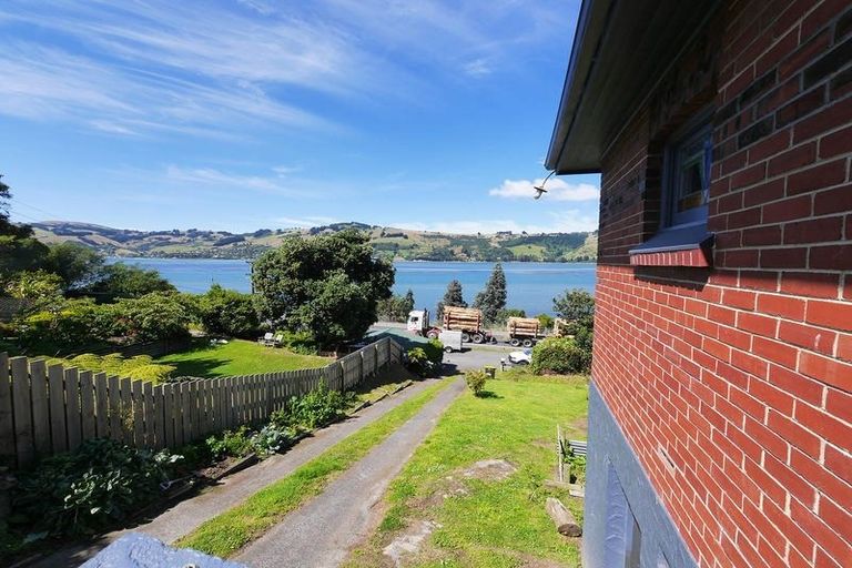 Photo of property in 335 Ravensbourne Road, Maia, Dunedin, 9022