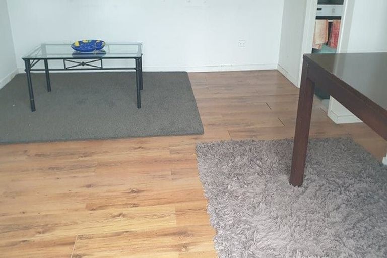 Photo of property in 81 Archers Road, Hillcrest, Auckland, 0629