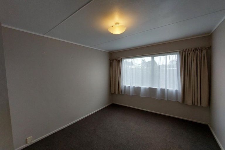 Photo of property in 318 Manutahi Road, Lepperton, New Plymouth, 4372