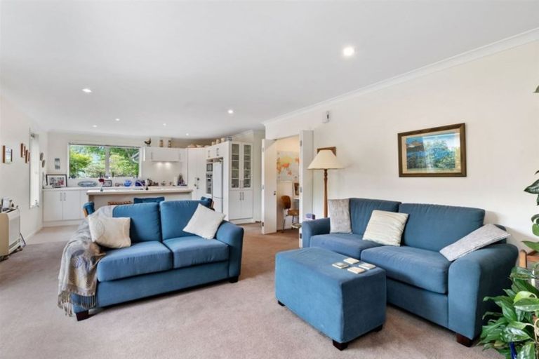 Photo of property in 15 Kotare Street, Fendalton, Christchurch, 8041