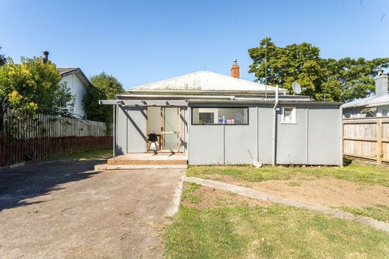 Photo of property in 60 Station Road, Paeroa, 3600