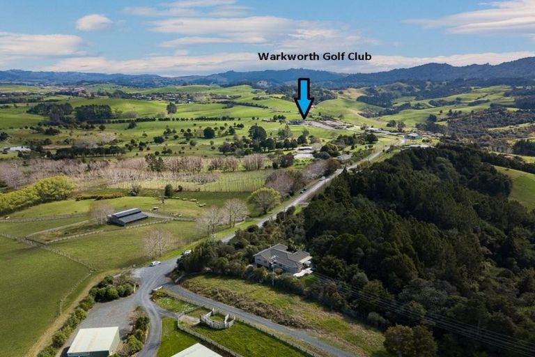 Photo of property in 77 Golf Road, Warkworth, 0985
