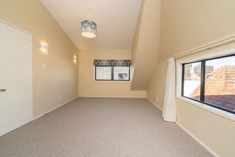 Photo of property in 740d George Street, North Dunedin, Dunedin, 9016