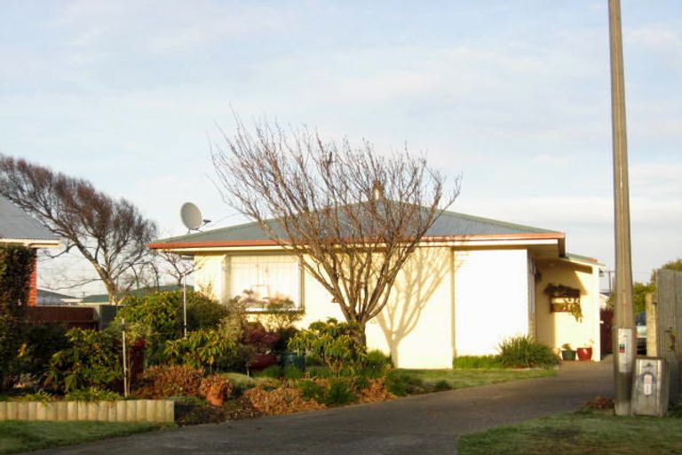 Photo of property in 37 Lothian Crescent, Strathern, Invercargill, 9812
