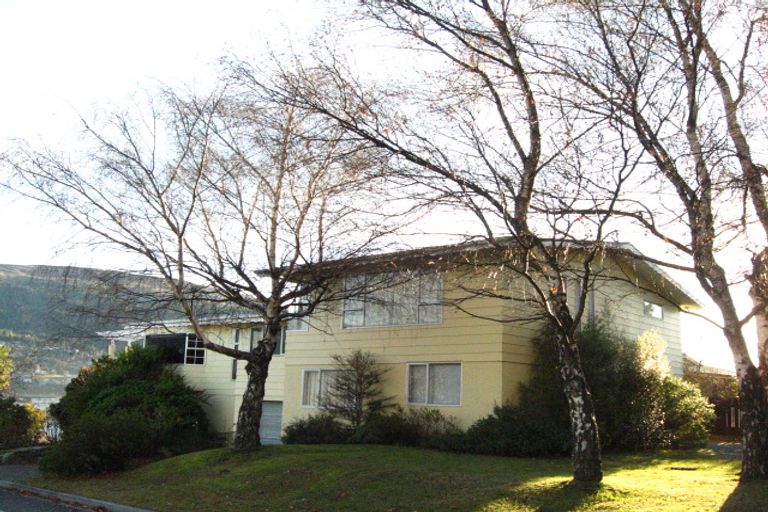 Photo of property in 1 Mincher Road, Kelvin Heights, Queenstown, 9300